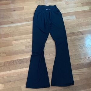 NWOT Ptula flare leggings!